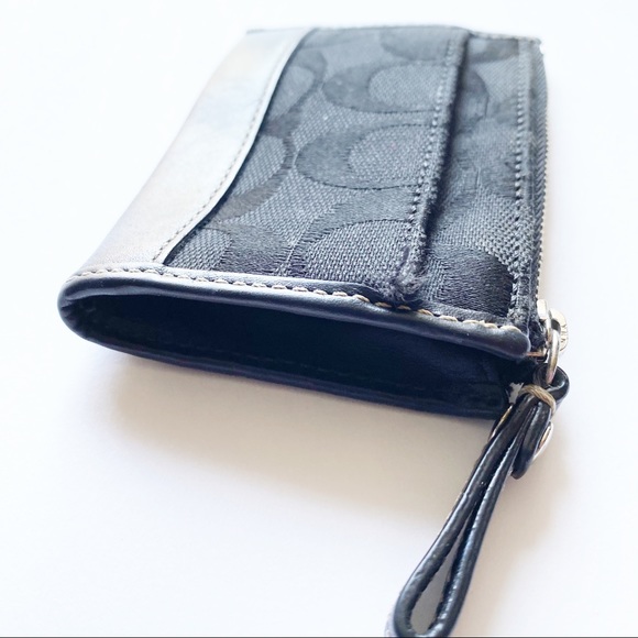 Coach Black Coin Keychain Zippered Card Holder - Picture 7 of 7